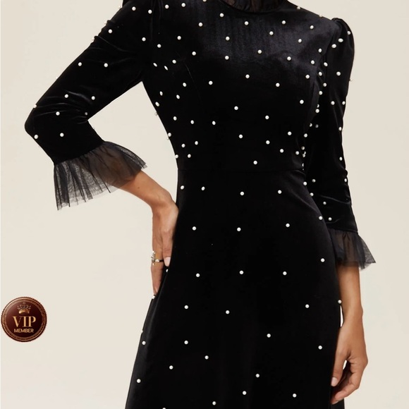 Black Beaded Ruffled Mock
Neck Three Quarter Sleeve A-
Line Maxi Velvet Dress - Picture 6 of 9